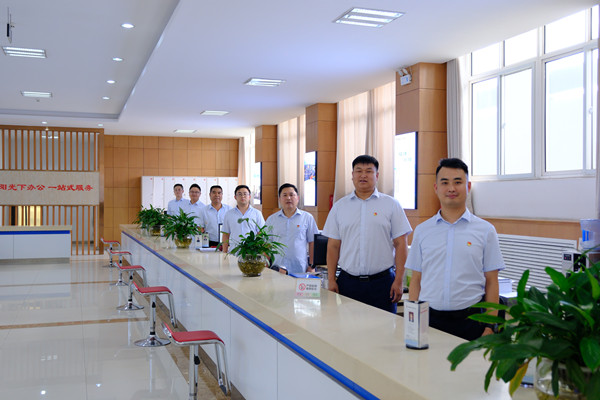 黃陵分公司打造一站式服務(wù)_副本.jpg